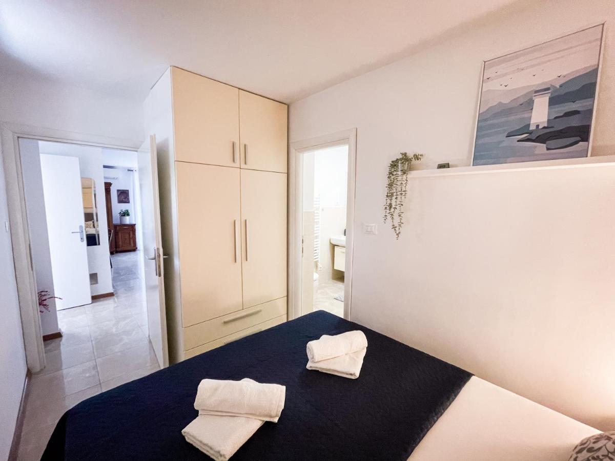 Apartment Zenta With Free Private Parking Split Extérieur photo